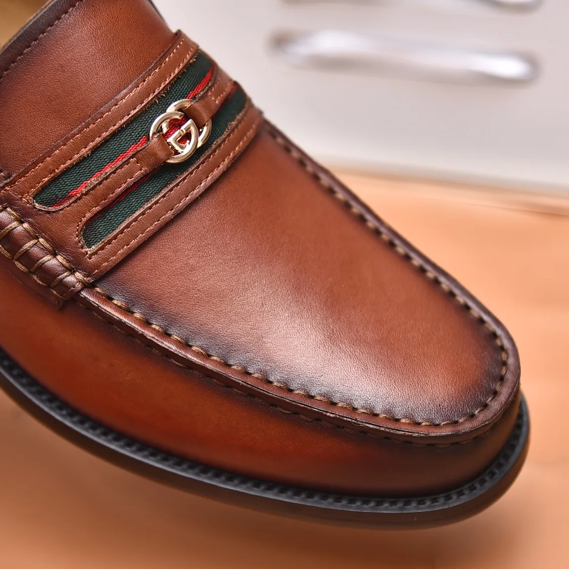 Men's shoes 💰580 📛📛Original (water-dyed cow lining) Gucci GUCCI official website formal shoes 🌀 Italian 🇮🇹 imported cowhide ➕ top imported water-dyed cowhide lining 💋 fine handmade original bottom, the real thing looks better when photographed in person Standard size 38-44